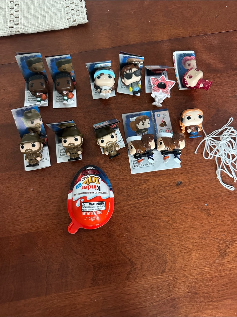 Mini funko pop STRANGER THINGS